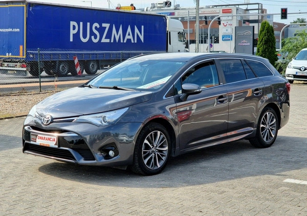 Toyota Avensis cena 56900 przebieg: 205500, rok produkcji 2017 z Skwierzyna małe 326